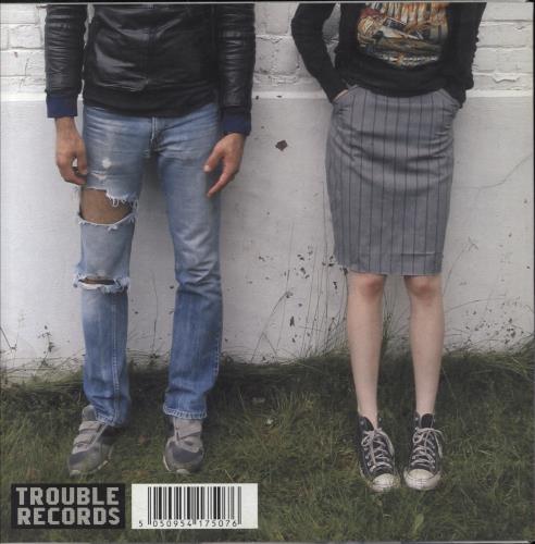 CRYSTAL CASTLES / AIR WAR 7inch レコード